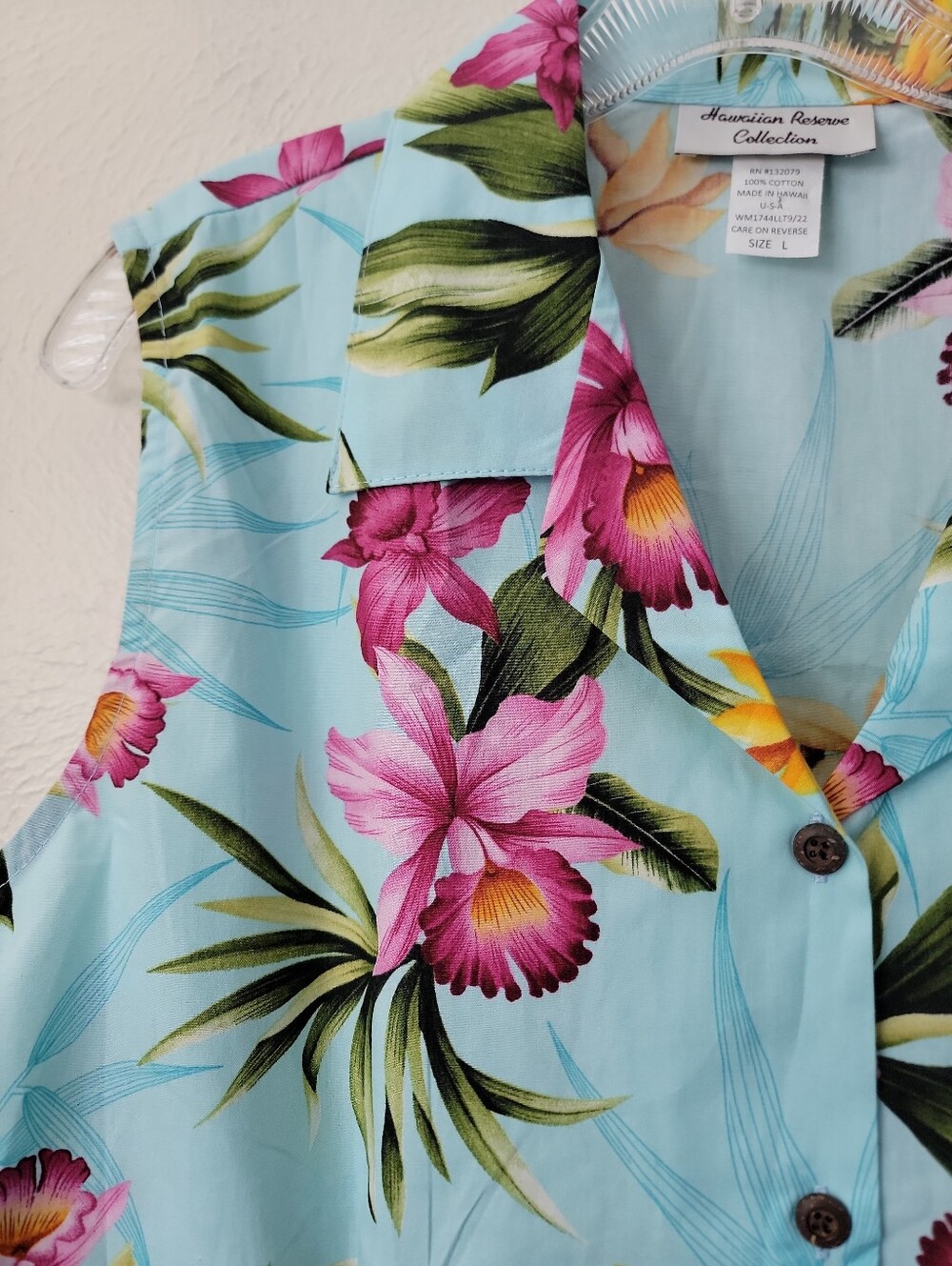 Hawaiian Reserve Sleeveless Floral Button-Front Top - Light Blue Size Large NWOT - Picture 5 of 8
